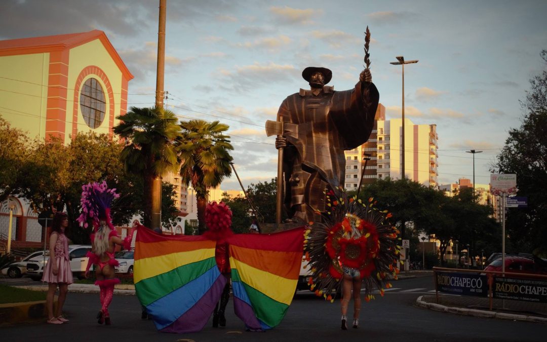 Chapecó colorido pela luta LGBT